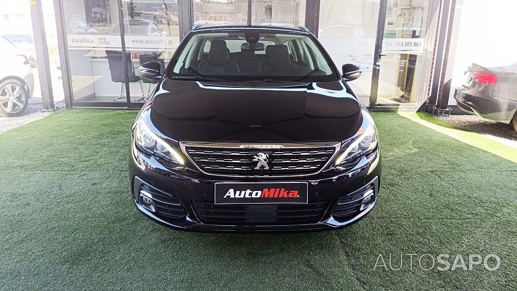 Peugeot 308 1.2 PureTech Allure de 2019