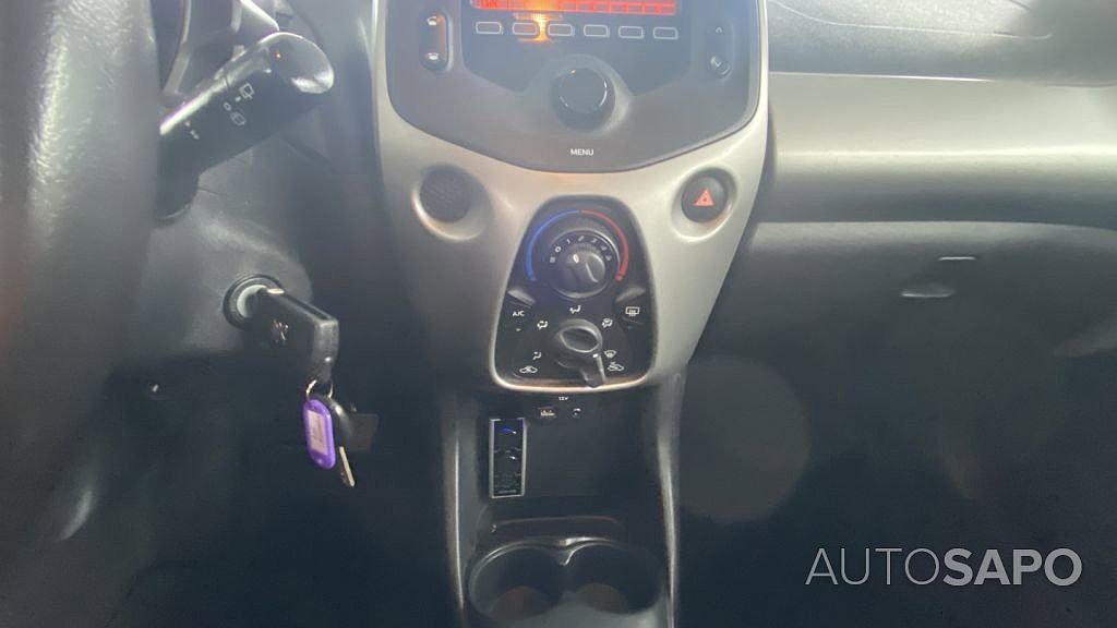 Peugeot 108 1.0 VTi Active ETG5 de 2015