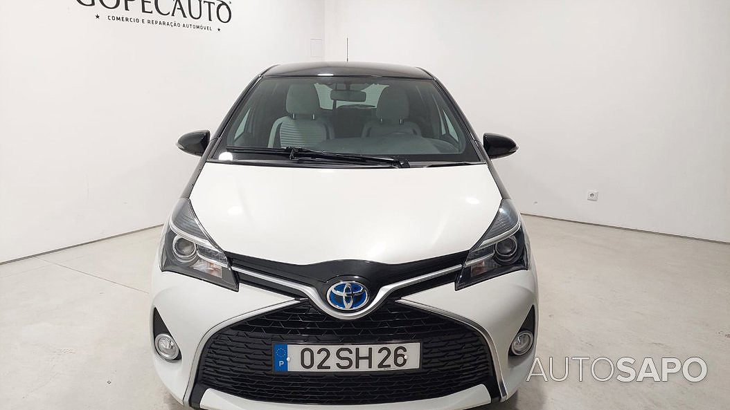 Toyota Yaris 1.5 HSD Square Collection White de 2016