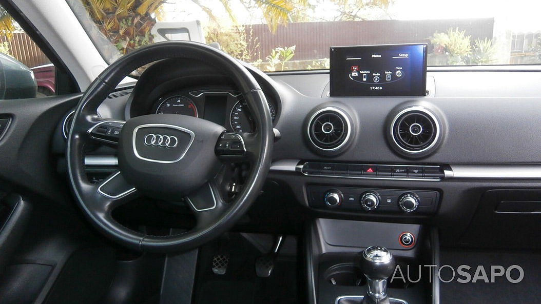 Audi A3 1.6 TDI 110 Attraction Sportback de 2015