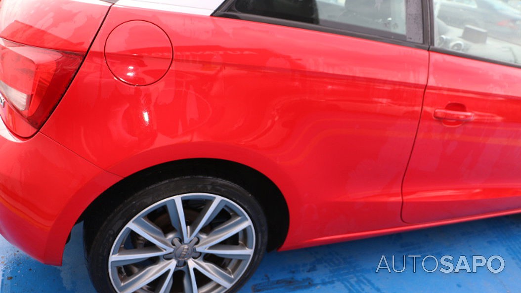 Audi A1 1.6 TDI Design de 2011