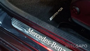 Mercedes-Benz Classe C 300 h AMG Line de 2016