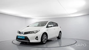 Toyota Auris 1.8 HSD Sport+Skyview+Navi de 2015