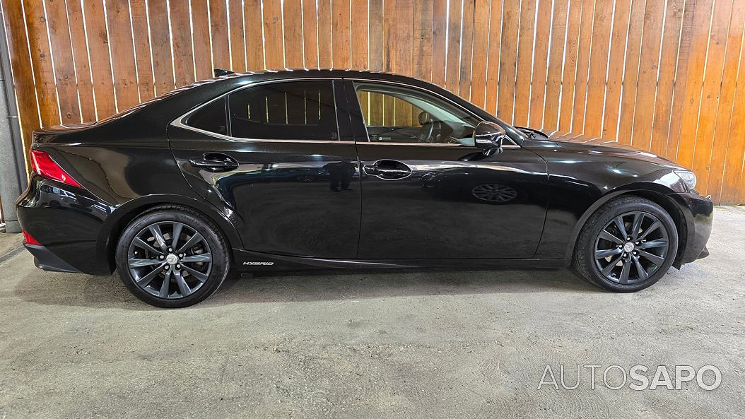 Lexus IS de 2015