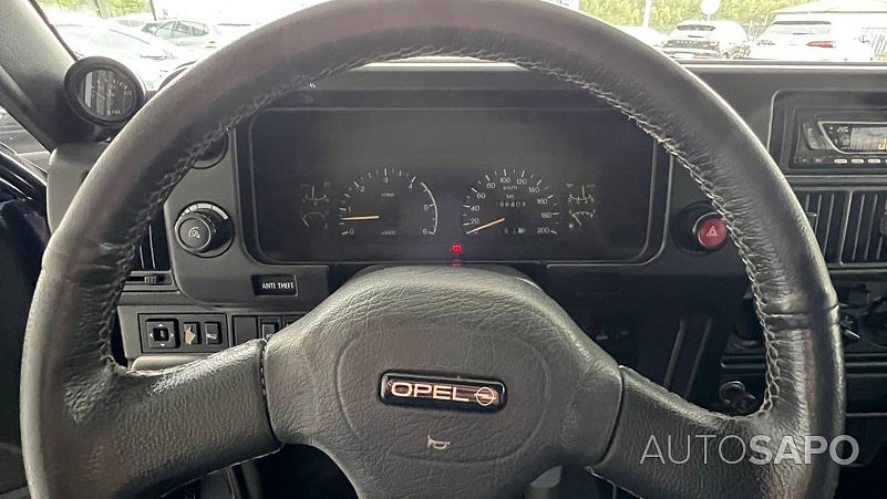 Opel Monterey 3.1 TD RS ABS+AC de 1994