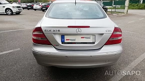 Mercedes-Benz Classe CLK 270 CDi Avantgarde de 2003