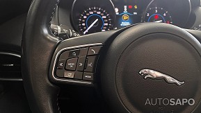 Jaguar XE de 2016