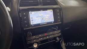 Jaguar XE de 2016