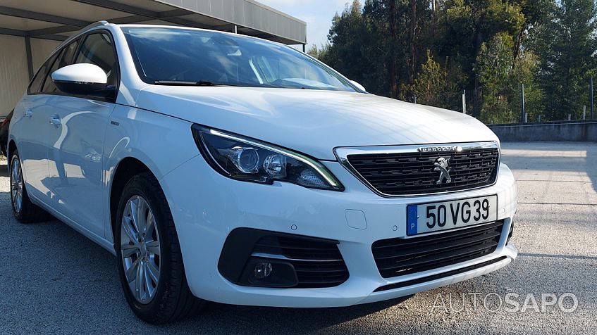 Peugeot 308 1.5 BlueHDi Style J17 de 2018