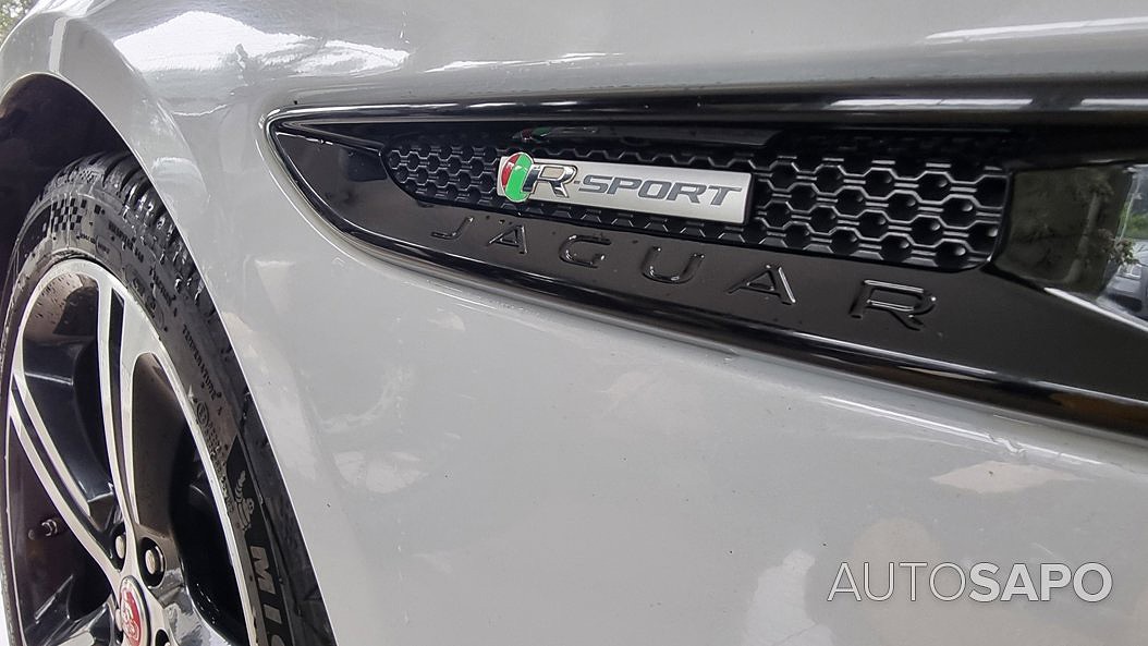 Jaguar XF 2.0 D R-Sport Aut. de 2015