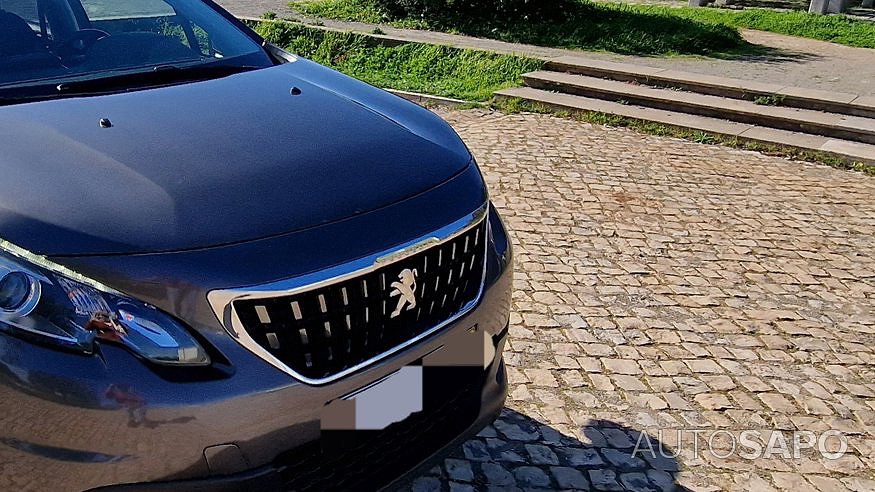 Peugeot 2008 1.2 PureTech Style de 2018