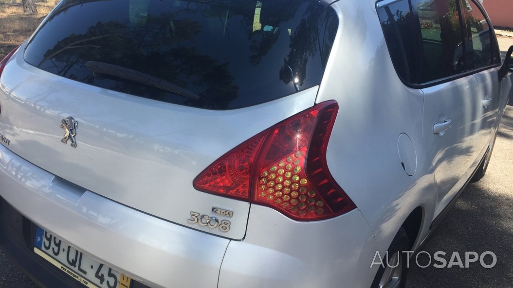 Peugeot 3008 1.6 e-HDi Allure CMP6