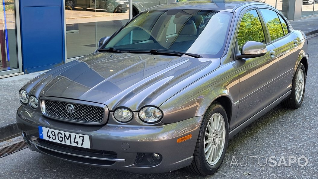 Jaguar X-Type