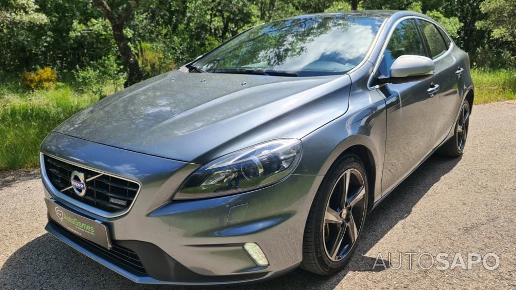 Volvo V40