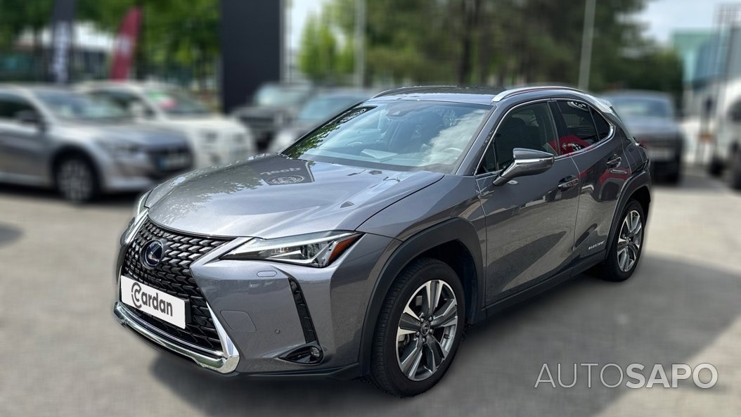 Lexus UX