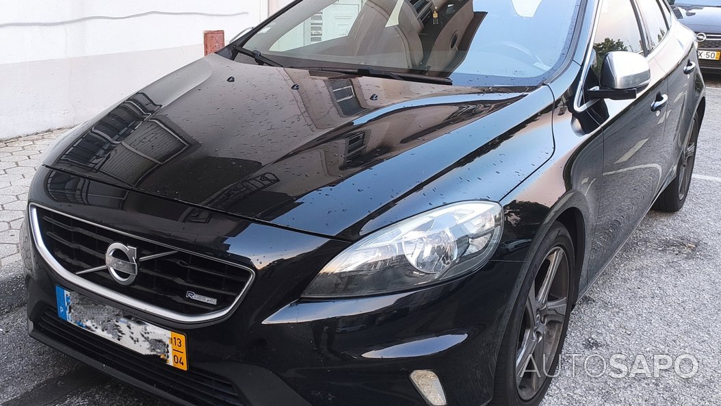 Volvo V40