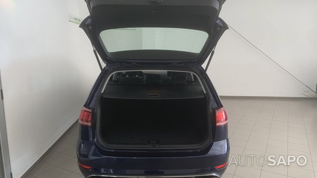 Volkswagen Golf 1.6 TDi Confortline