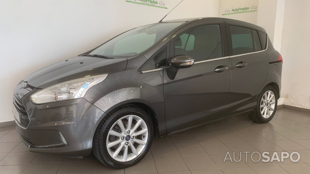 Ford B-MAX 1.0 EcoBoost Titanium