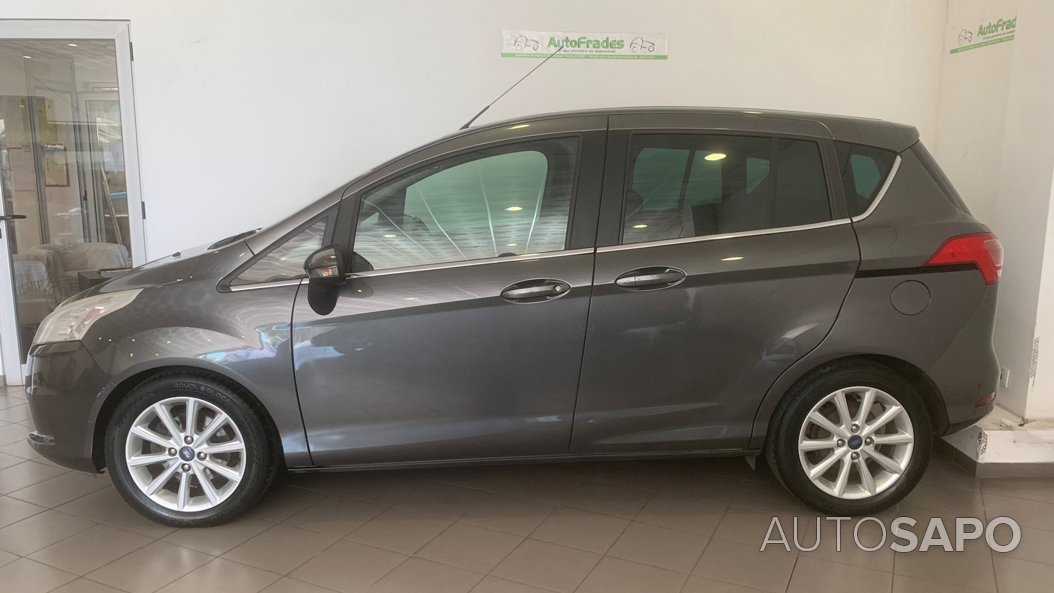 Ford B-MAX 1.0 EcoBoost Titanium