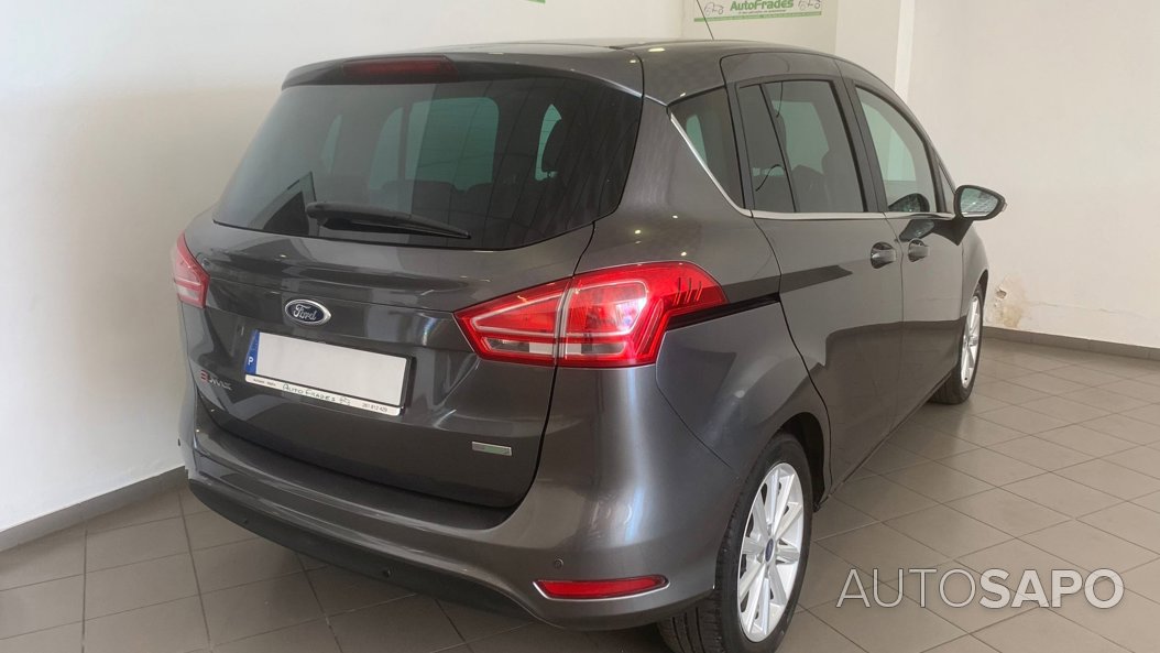 Ford B-MAX 1.0 EcoBoost Titanium