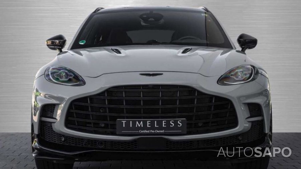 Aston Martin DBX