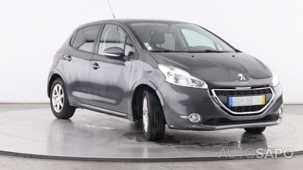 Peugeot 208