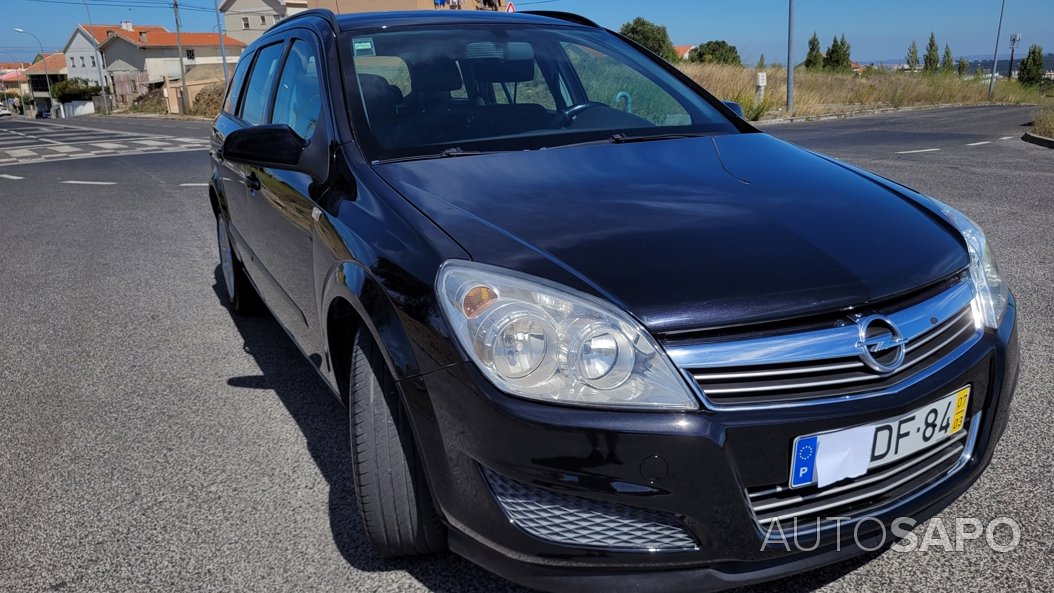 Opel Astra 1.3 CDTi Elegance