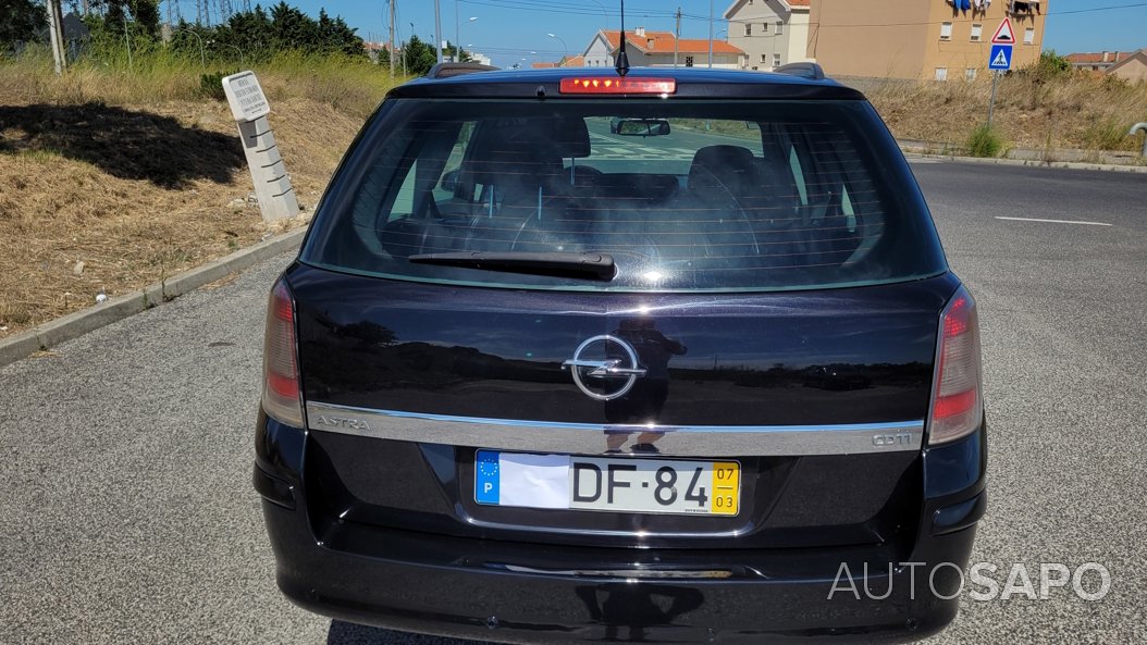 Opel Astra 1.3 CDTi Elegance