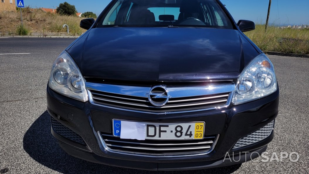 Opel Astra 1.3 CDTi Elegance