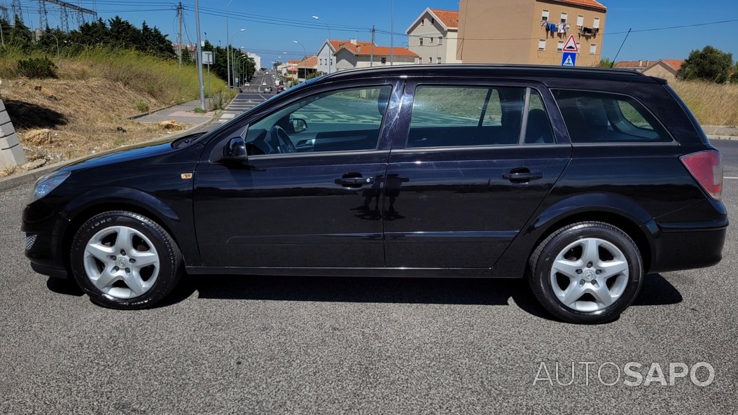 Opel Astra 1.3 CDTi Elegance