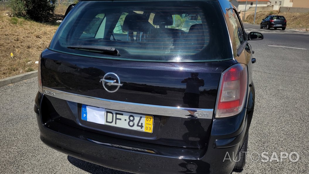 Opel Astra 1.3 CDTi Elegance