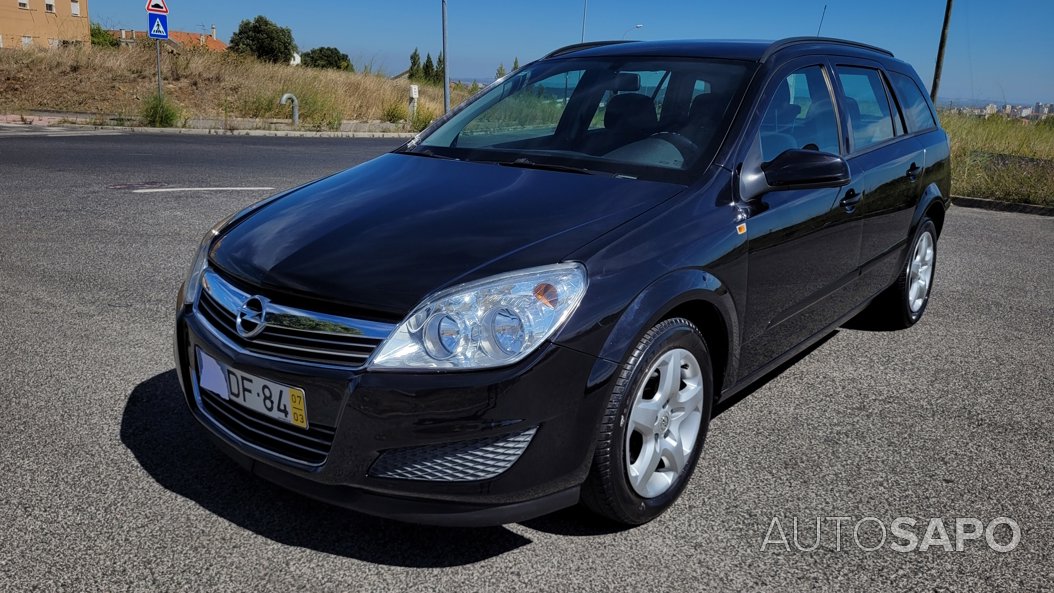 Opel Astra 1.3 CDTi Elegance