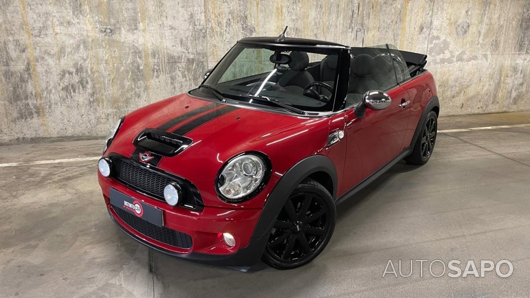 MINI Cabrio