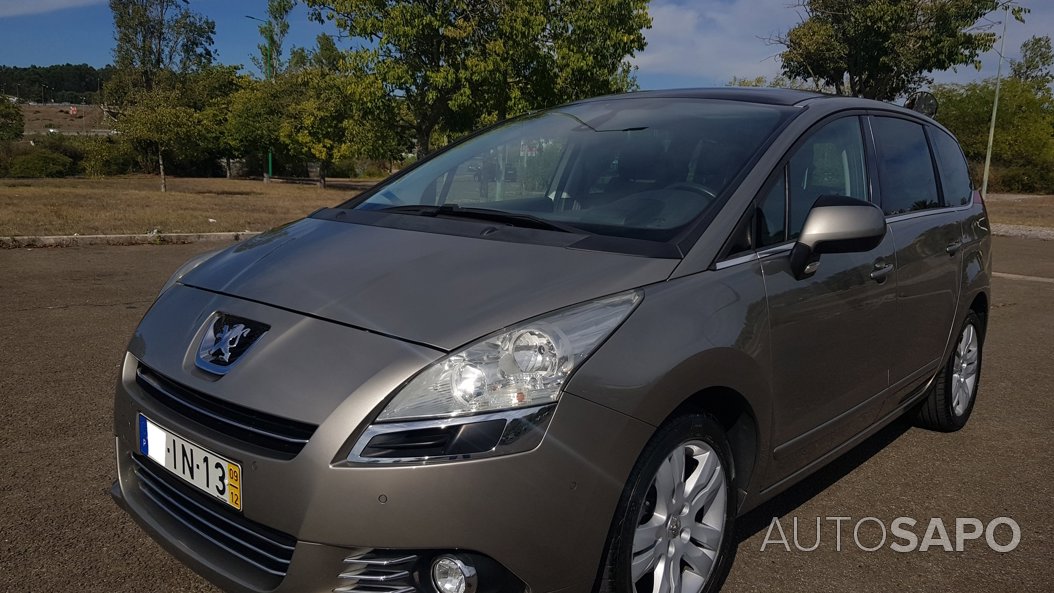 Peugeot 5008 1.6 HDi Exec. CMP6 JLL17