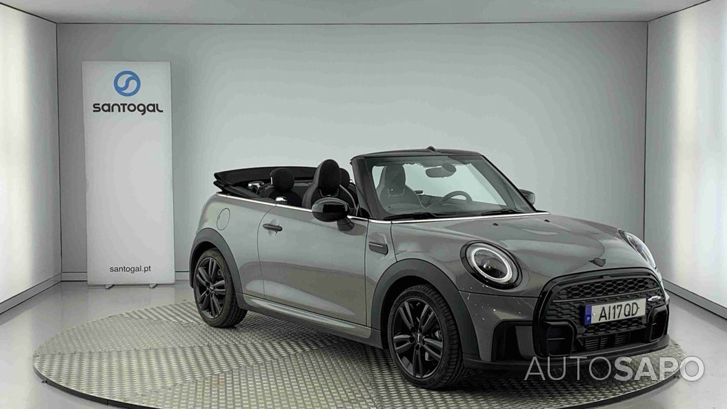 MINI Cabrio