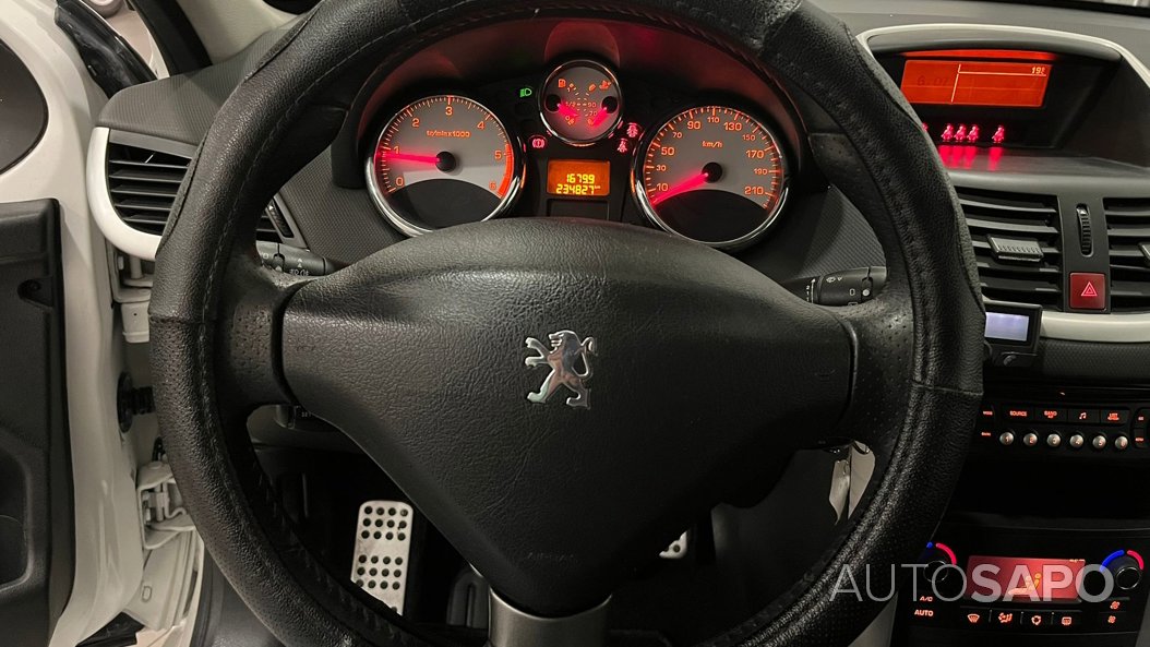 Peugeot 207 1.6 HDi Sportium