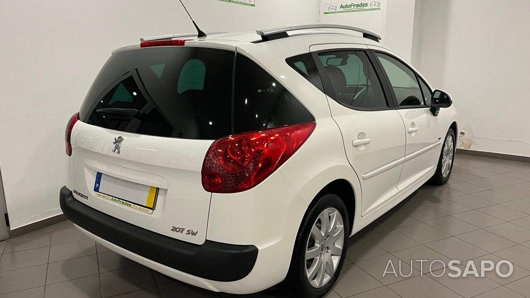 Peugeot 207 1.6 HDi Sportium