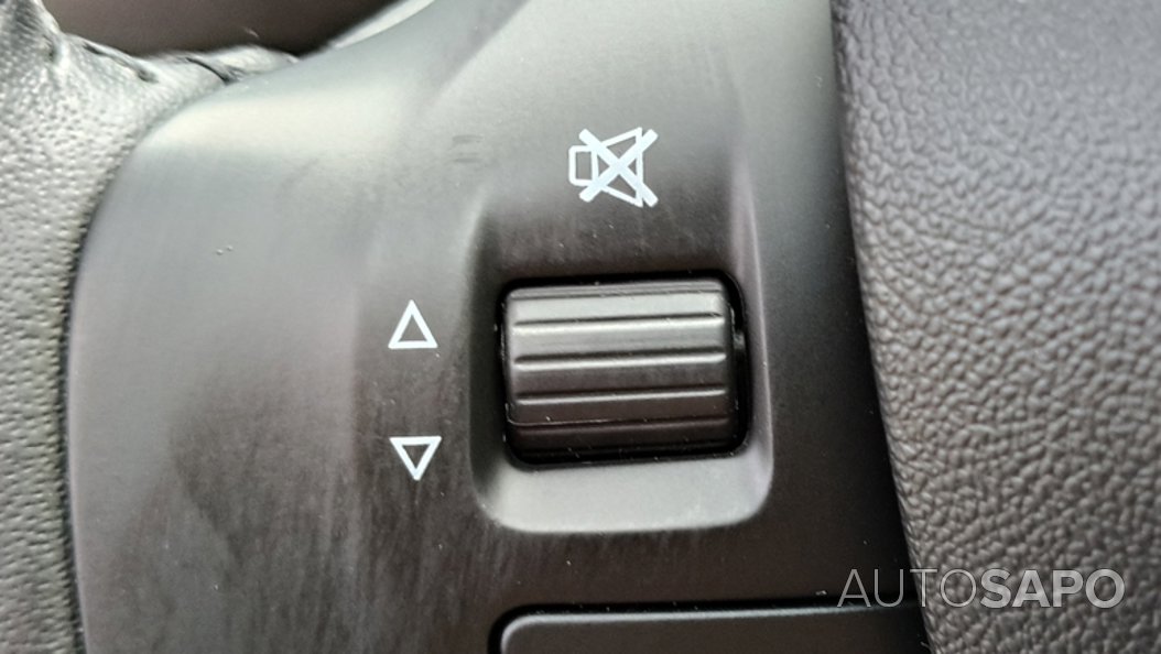 Peugeot 208 1.6 Blue HDI Style