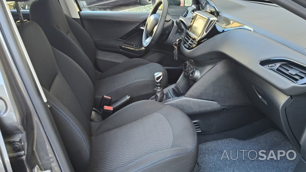 Peugeot 208 1.5 HDI Signature