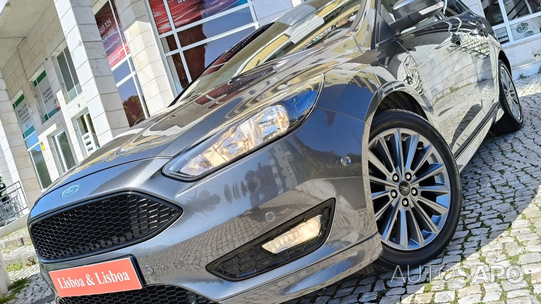 Ford Focus 1.5 TDCi EcoBlue ST-Line