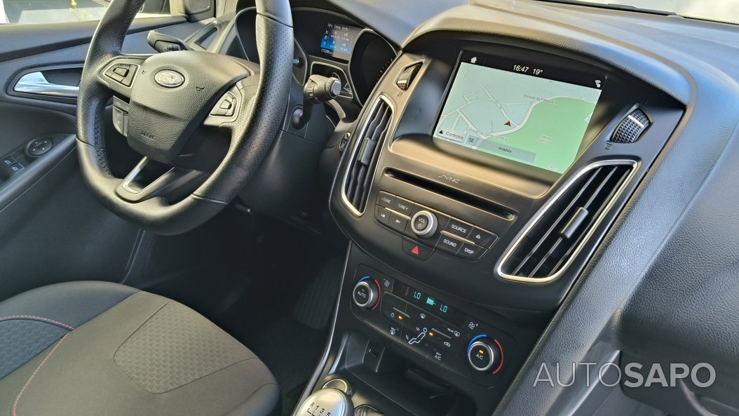 Ford Focus 1.5 TDCi EcoBlue ST-Line