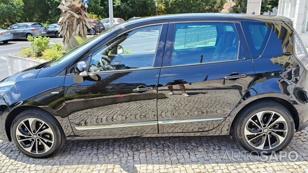 Renault Scénic XMOD 1.2 TCE Expression SS