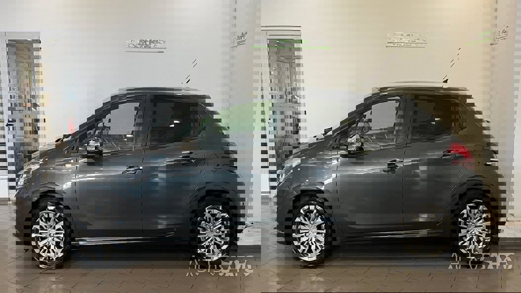 Peugeot 208 1.2 PureTech Style