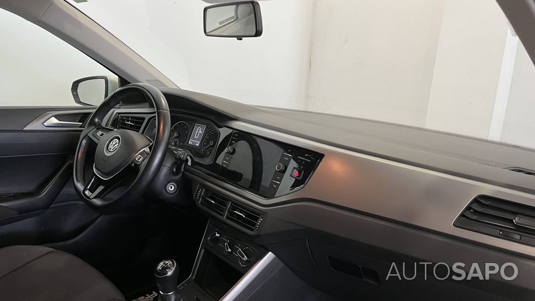 Volkswagen Polo 1.0