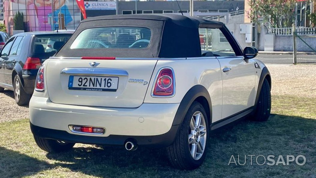 MINI Cabrio Cooper D - 111cv - 3P foto 3