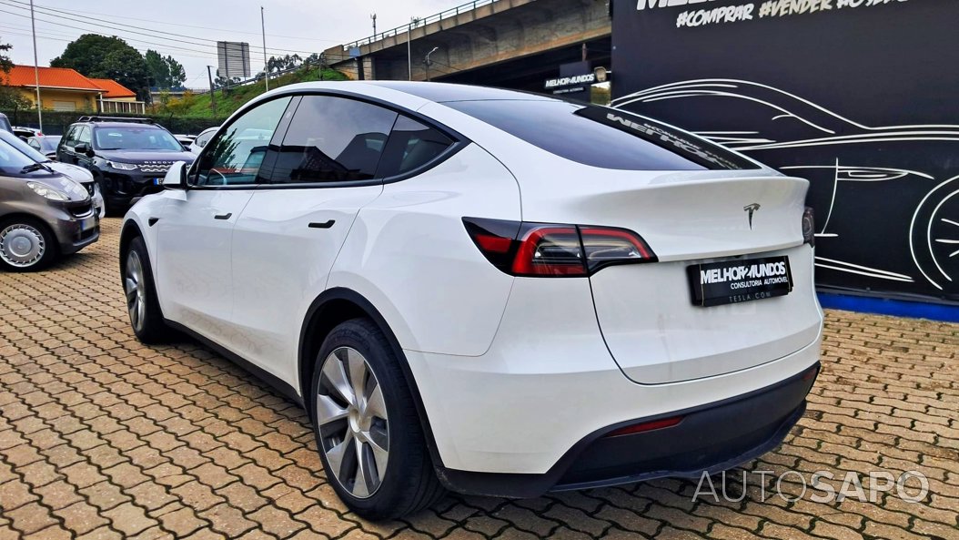 Tesla Model Y — photo 3