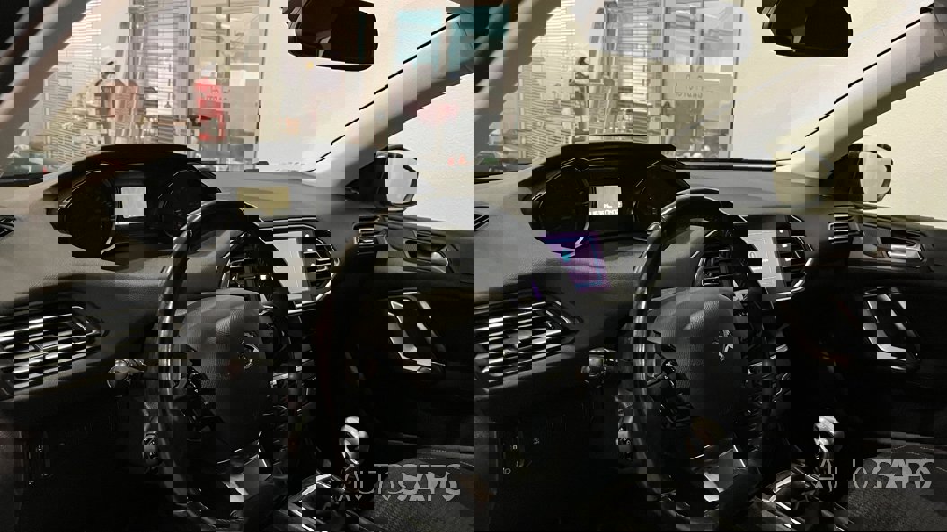 Peugeot 308 1.5 BlueHDi Allure