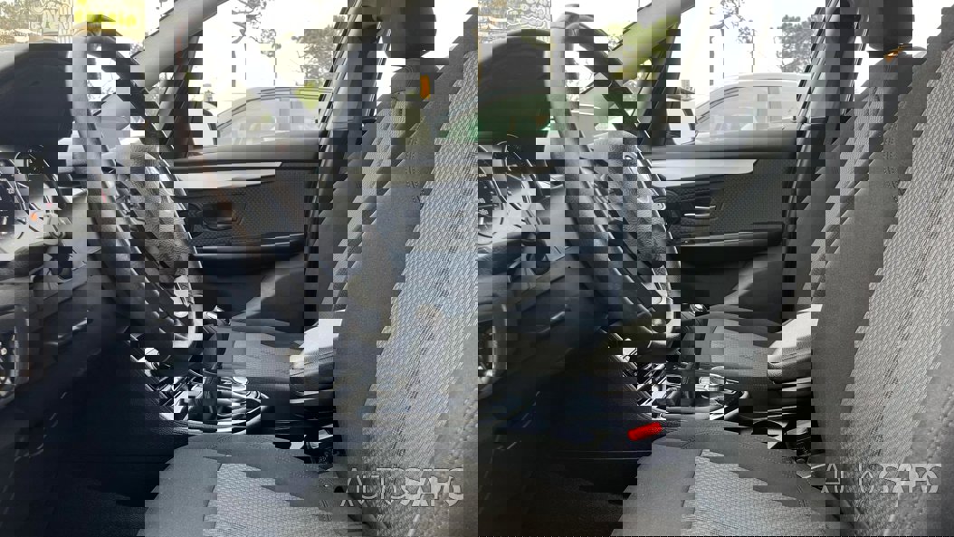 BMW Série 2 Active Tourer 216 d Advantage