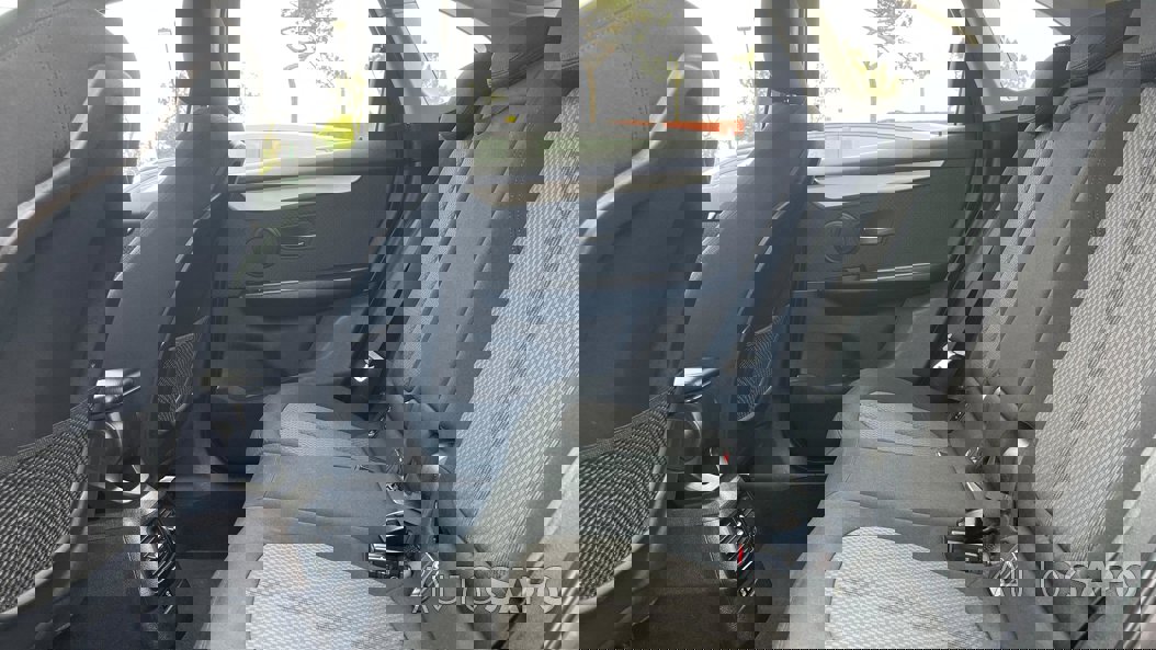 BMW Série 2 Active Tourer 216 d Advantage