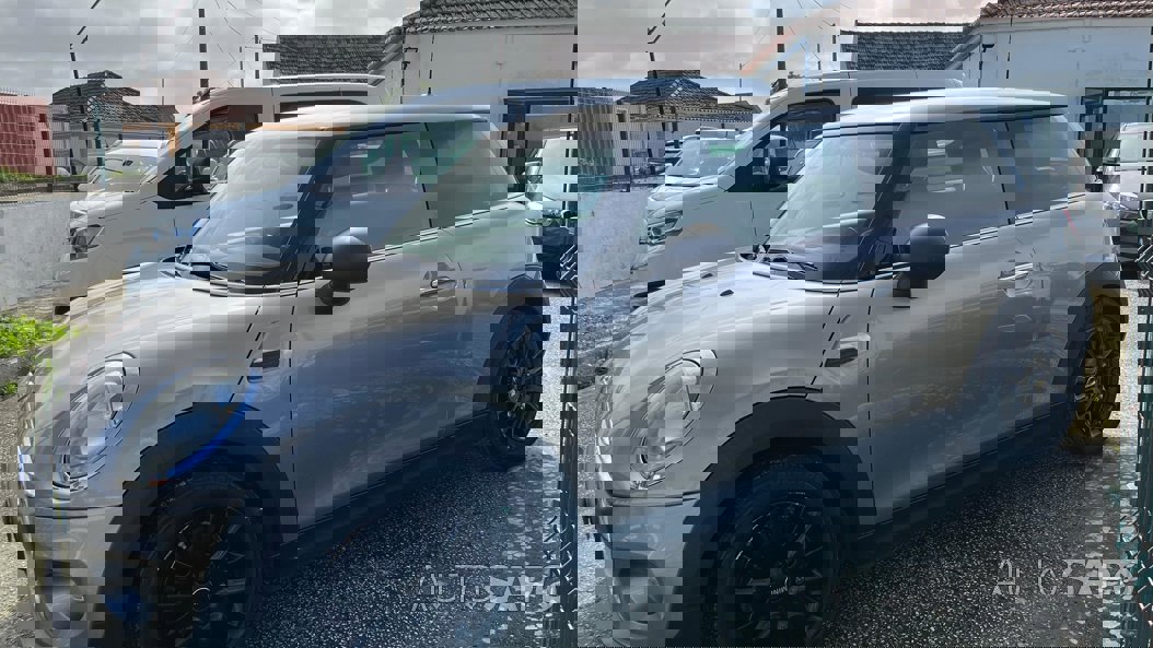 MINI Cooper D Cooper D